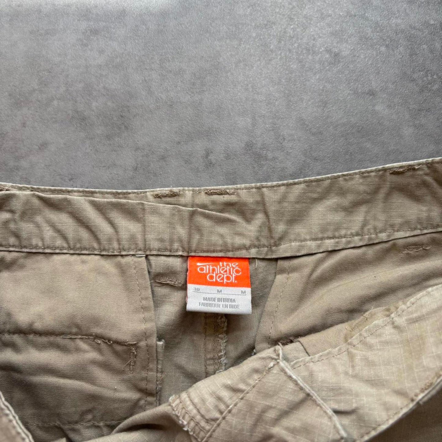 Nike Shorts Beige (32)