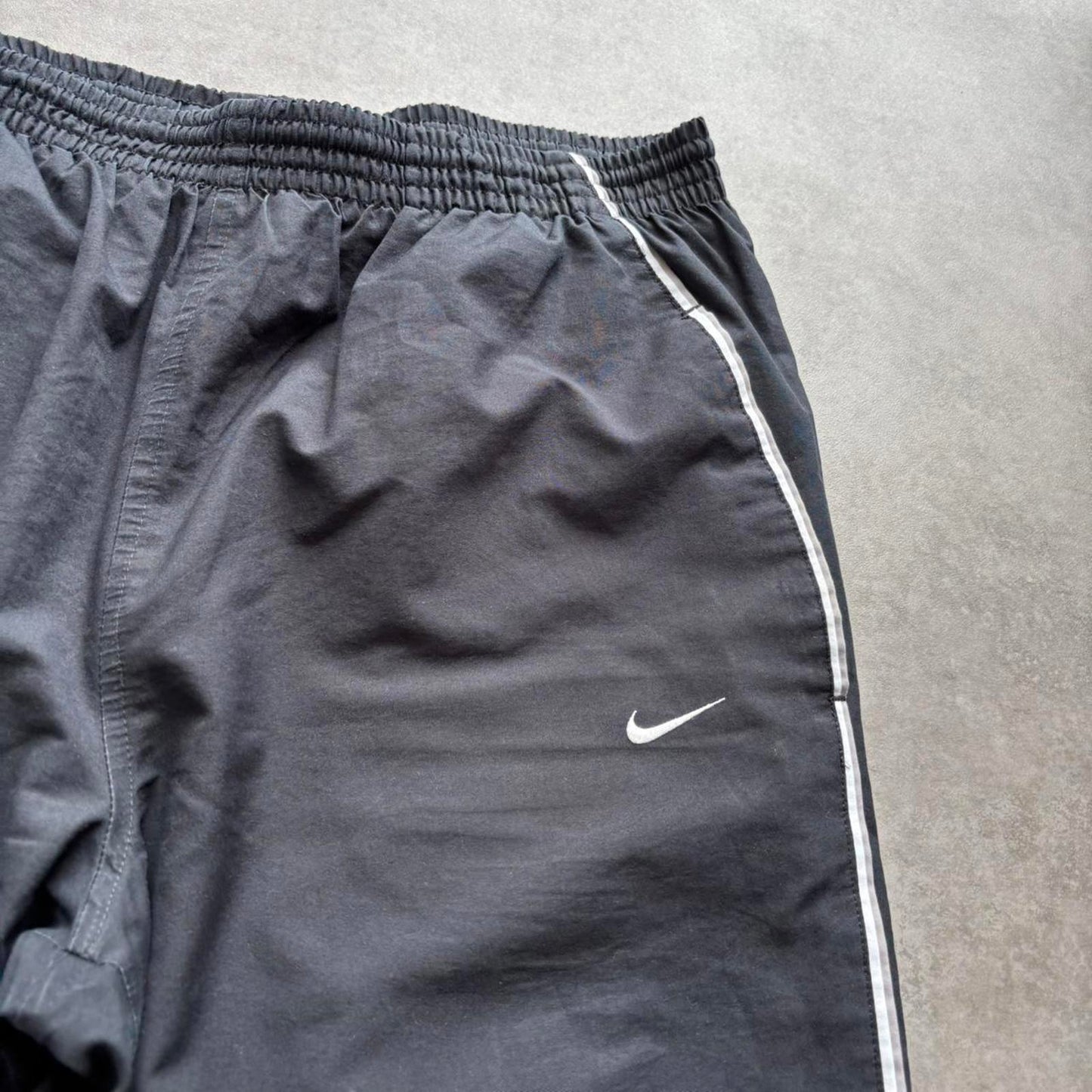 Women's Nike Trackpants Black (Large)