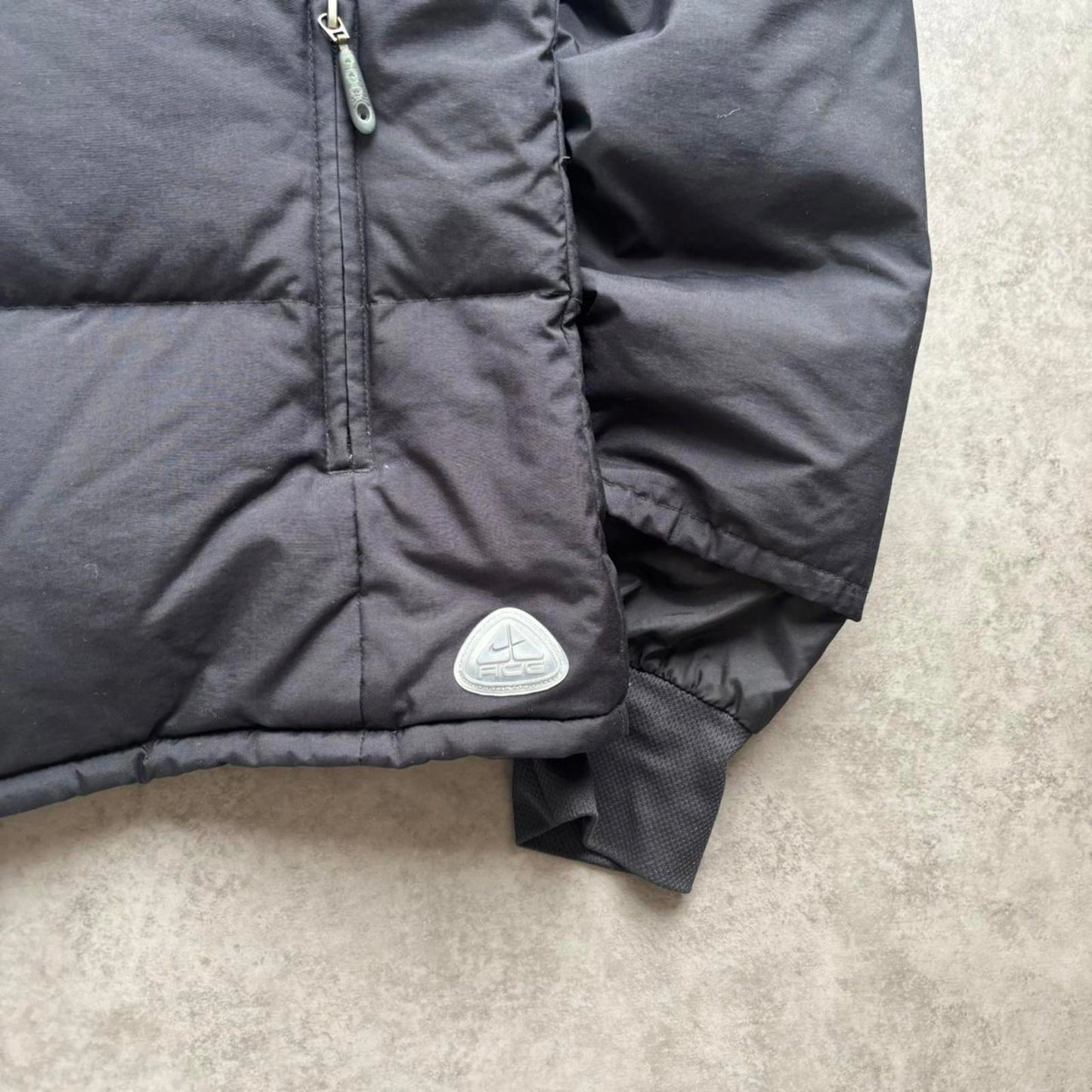 Women's Nike ACG Puffer Black (Medium)