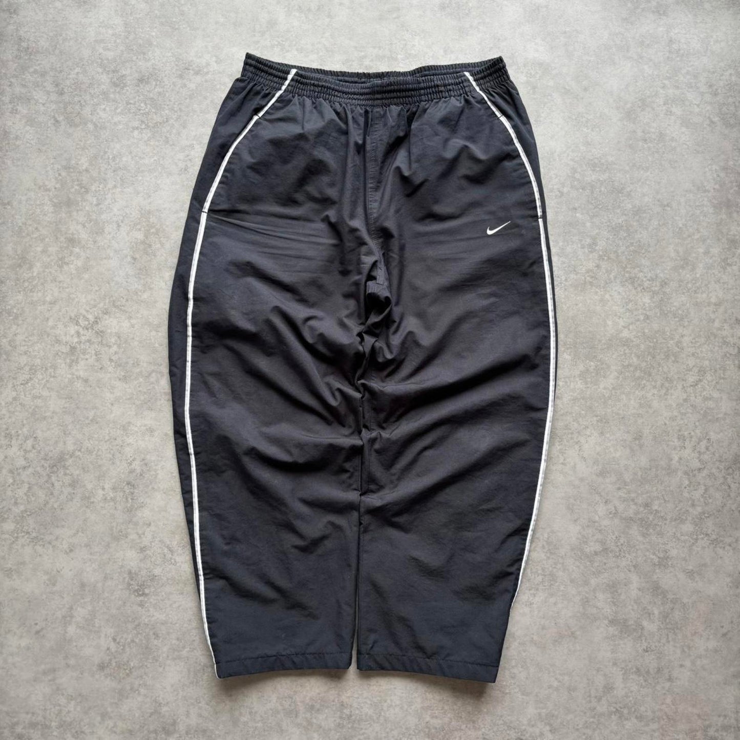 Women's Nike Trackpants Black (Large)