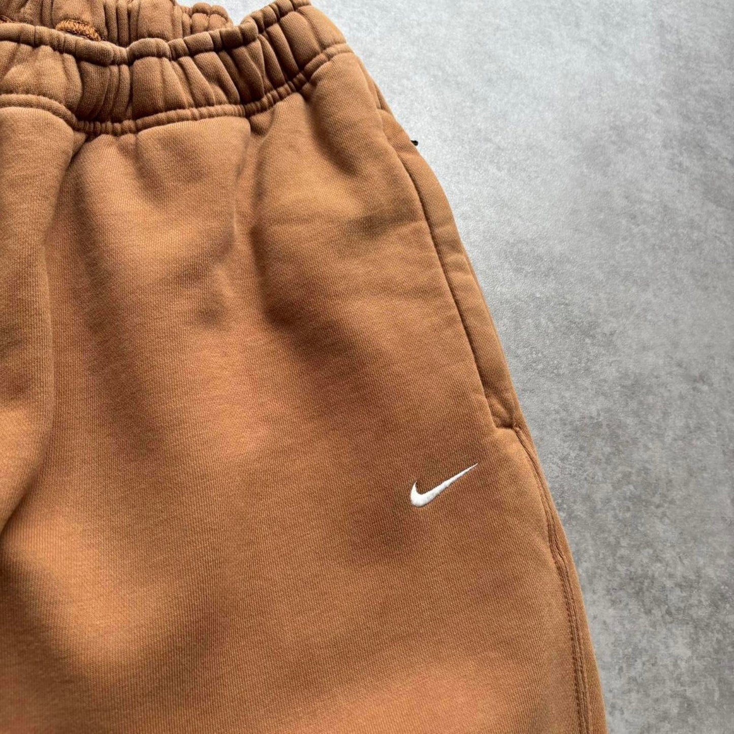 Nike Joggers Brown (Large)