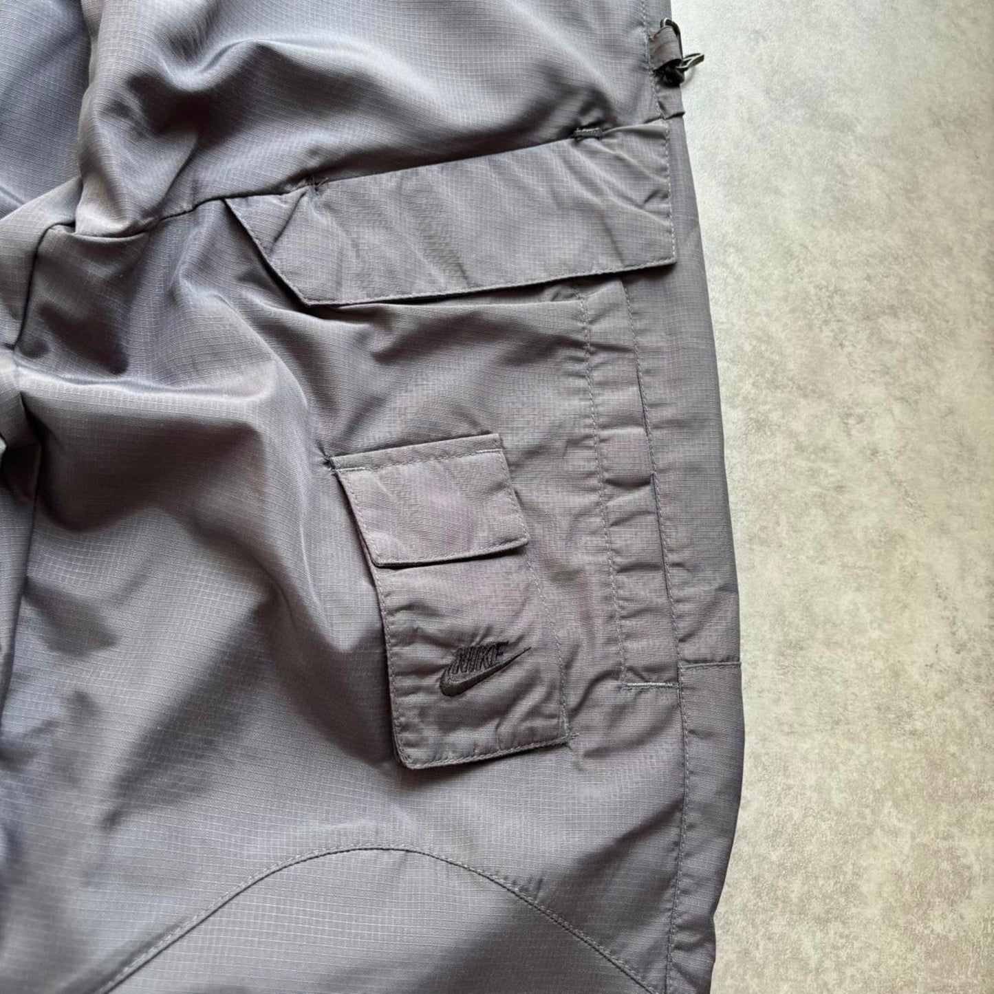 Nike Trackpants Grey (Medium)