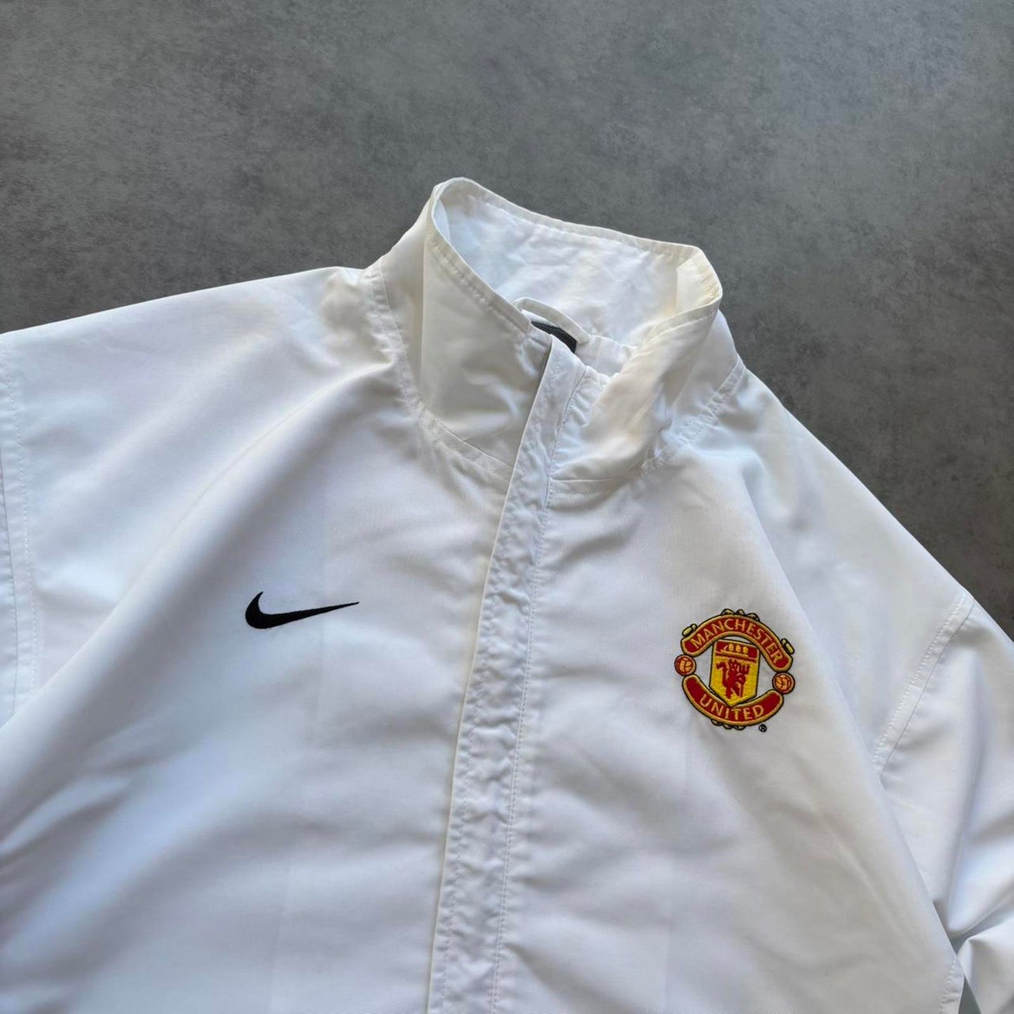 Man United Jacket White (Medium)