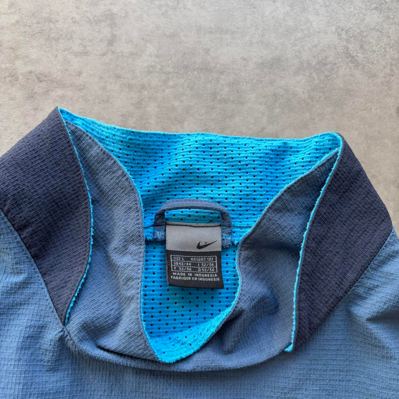 Vintage Nike T90 Pullover Windbreaker (Large)
