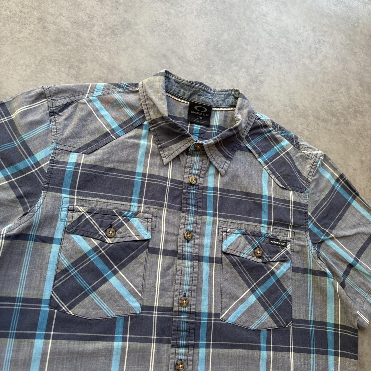 Vintage Oakley Plaid Shirt (Large)