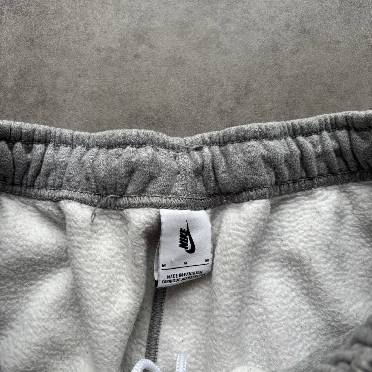 Nike Joggers Grey (Medium)