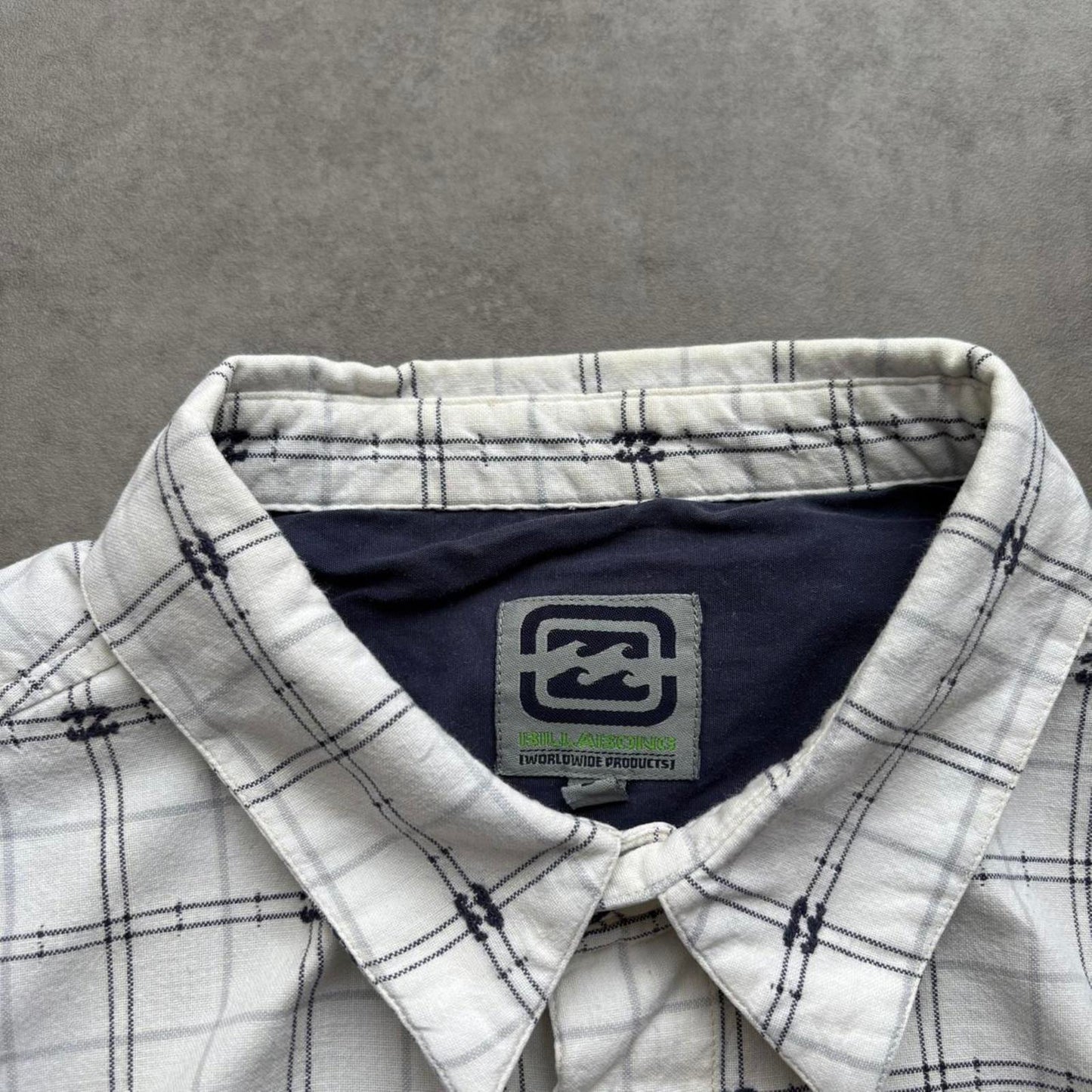 Billabong Plaid Shirt (Large)