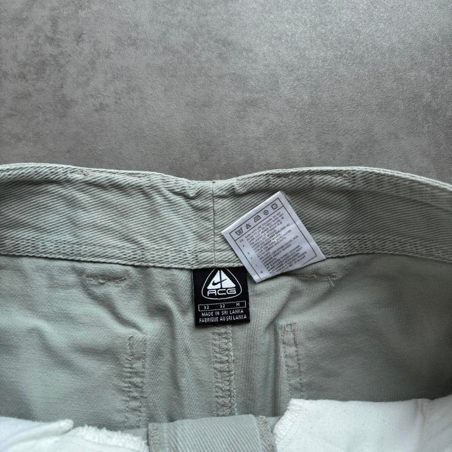 Nike ACG Shorts Grey (32)