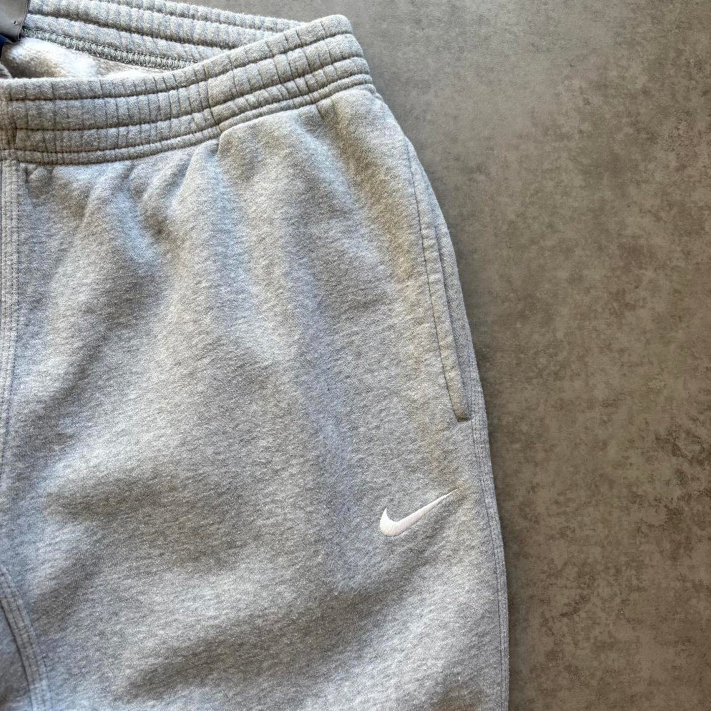 Nike Joggers Grey (Large)